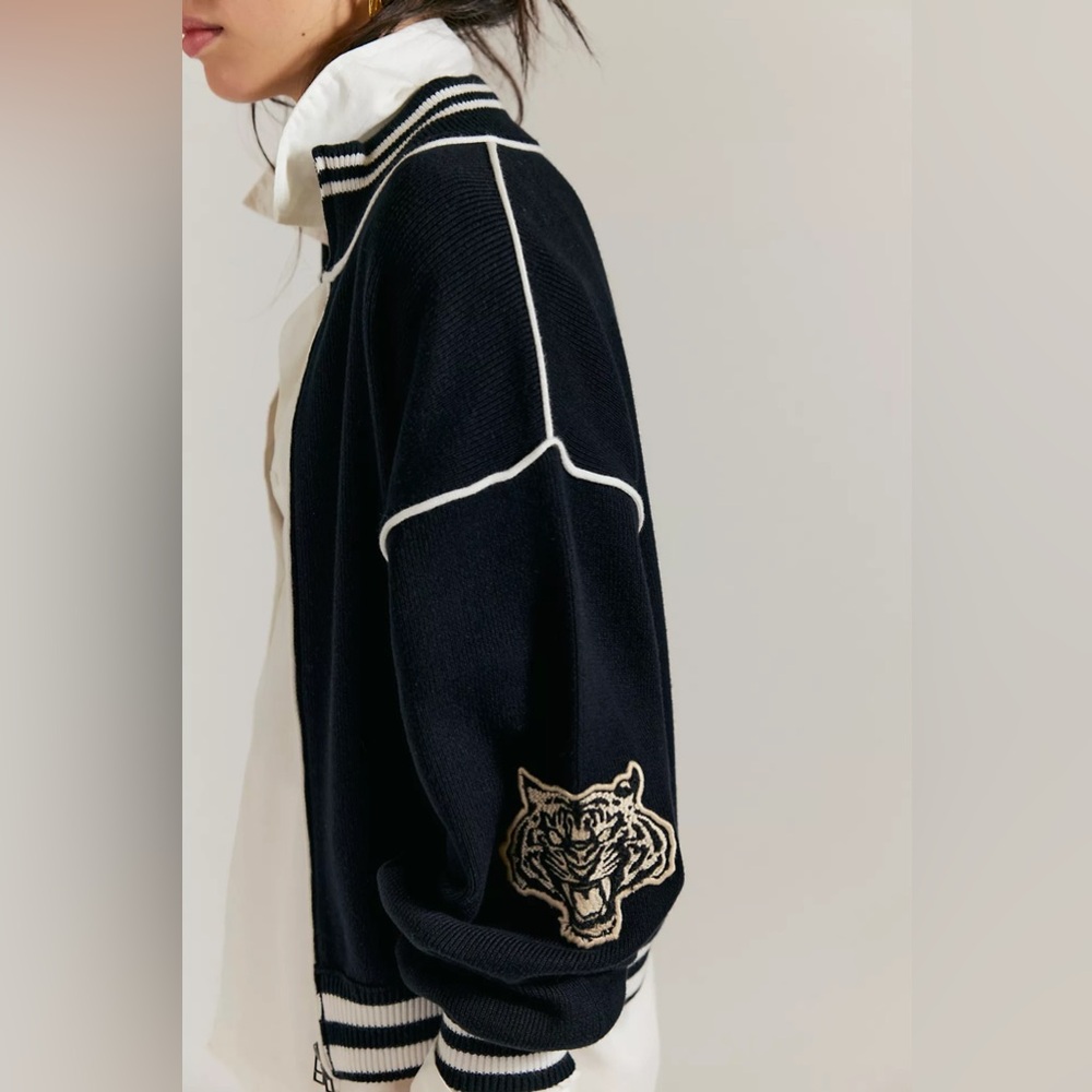 NWT! Free People We The Free First Team Sweater Jacket Sz Large - Picture 5 of 5